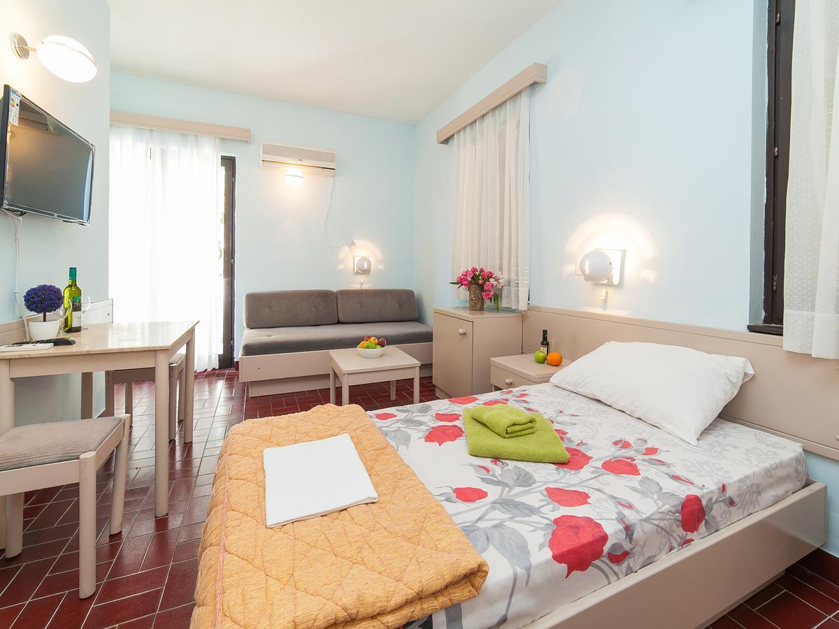 Holiday Park Vile Park Budva Exterior photo