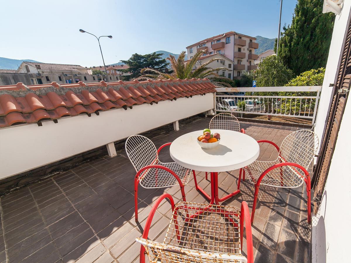 Holiday Park Vile Park Budva Exterior photo